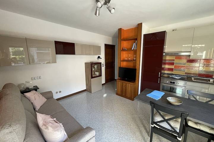 Location de vacances pour 2 personnes, avec jardin et balcon à Aoste