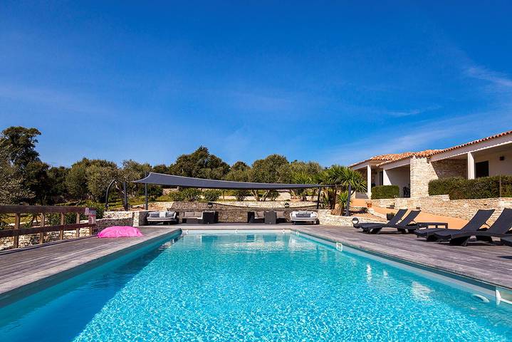 Chambre d’hôte pour 2 personnes, avec piscine et jardin en Corse - 3