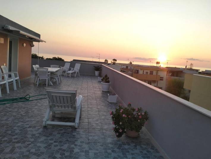 Gîte pour 5 personnes, avec terrasse et vue, animaux acceptés à Zapponeta - 3