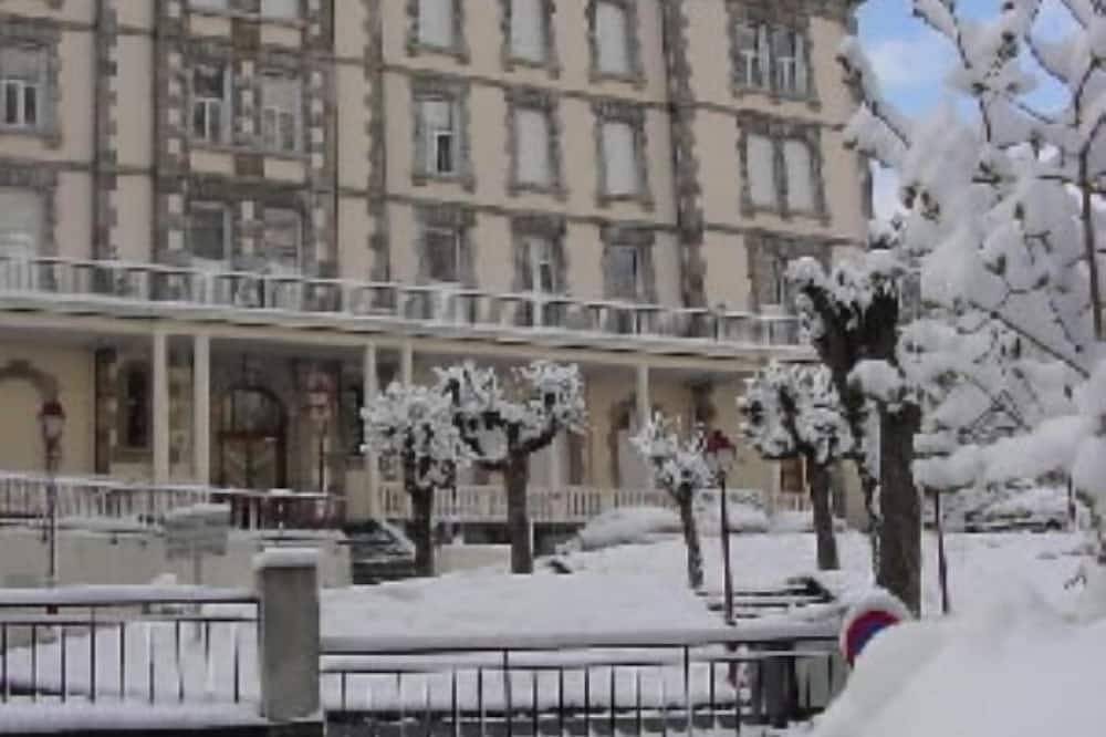 Ganze Wohnung, Large apartment in the Hélios residence in Barèges, Nationalpark Pyrenäen