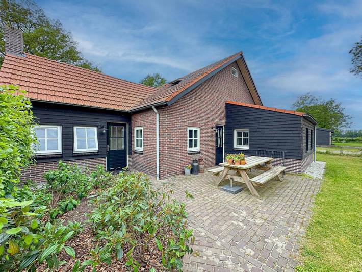 Location de vacances pour 6 personnes, avec terrasse et jardin, adapté aux familles dans Zélande (Brabant du Nord) - 2