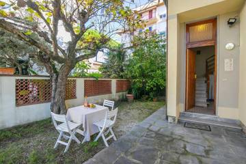Casa Vacanza per 5 Persone in Forte dei Marmi, Versilia, Foto 1