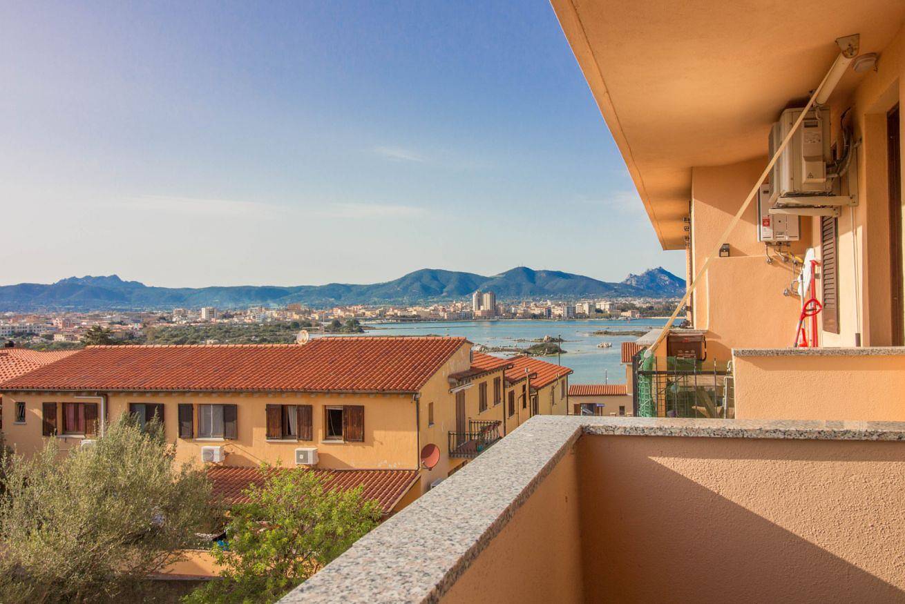 Apartamento entero, Olbia Oasis Apartment with Two Balconies! in Olbia, Gallura