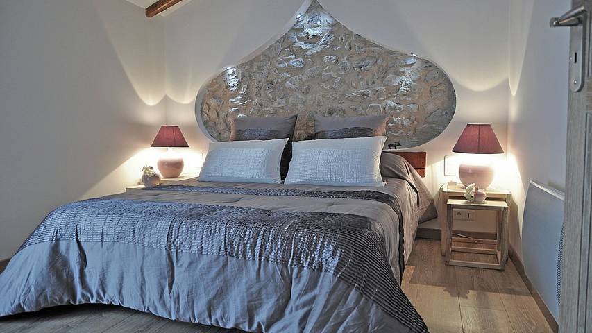 Ferienhaus für 4 Personen, mit Whirlpool und Pool in Aix-en-Provence - 3