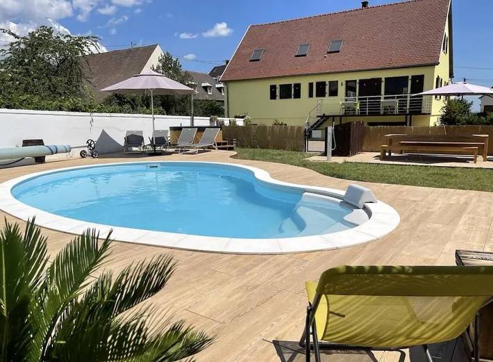 Gîte pour 12 personnes, avec jardin et piscine ainsi que terrasse et jacuzzi à Ammerschwihr - 2