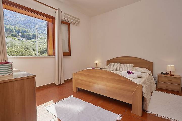 Villa pour 6 personnes, avec jardin et balcon à Trabia - 3