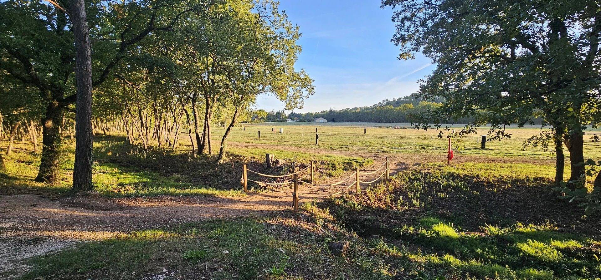 Zecamping 3* piscine chiens acceptés tente 35m2 4 pers in Saint-Laurent-du-Verdon, Parc naturel régional du Verdon