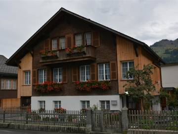 Chalet for 4 People in Zweisimmen, Bernese Oberland, Photo 2