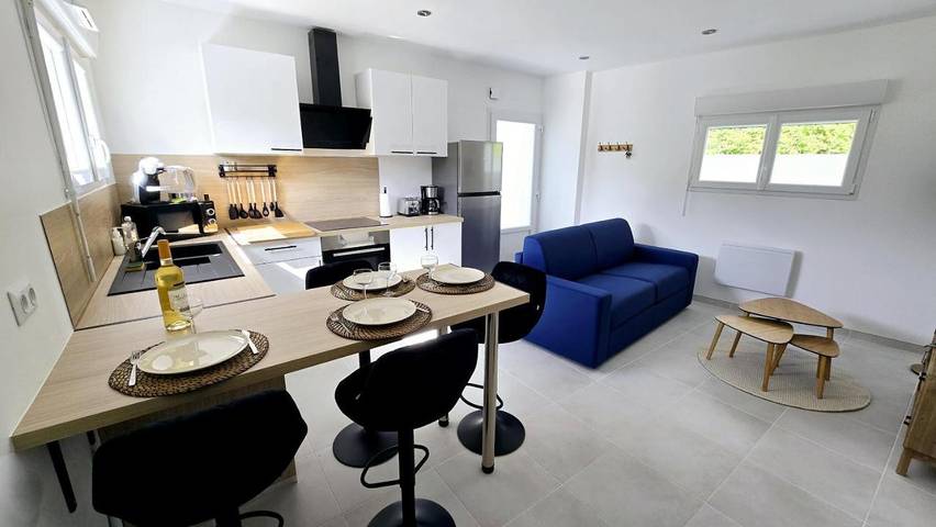 Location de vacances pour 4 personnes, avec vue et jardin, animaux acceptés à Louargat - 2