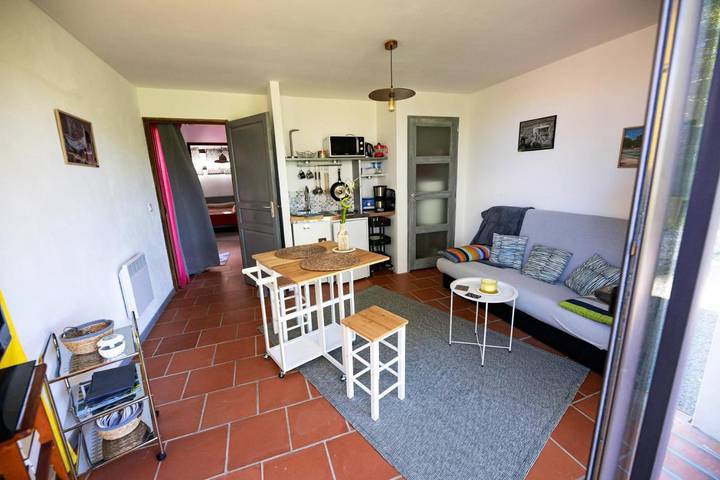 Location de vacances pour 2 personnes, avec piscine à Pardailhan - 3