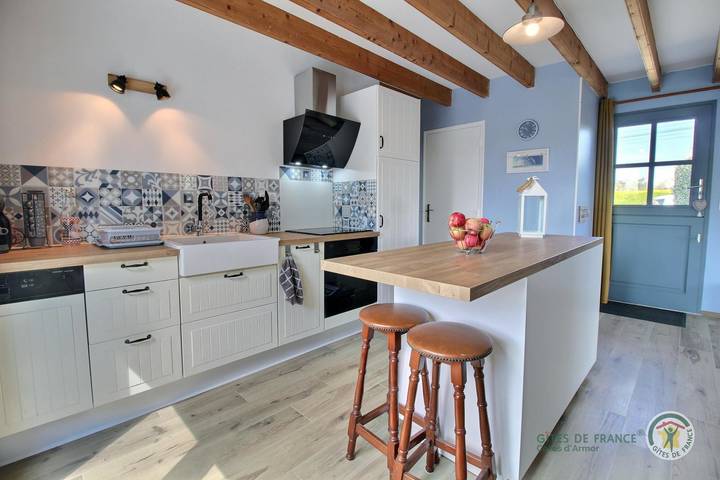 Gîte pour 4 personnes, avec jardin et terrasse dans Golf Club des Sables d'Or - 4