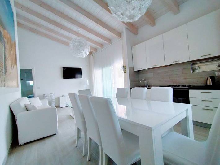 Location de vacances pour 6 personnes, avec piscine et jardin à Porto Pino - 3