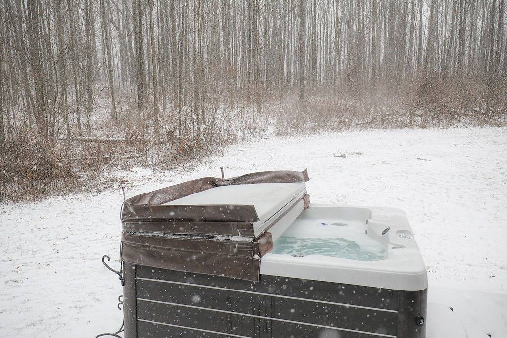 Lizzie's Hütte auf dem Hügel Sommer Special! in Ontario County