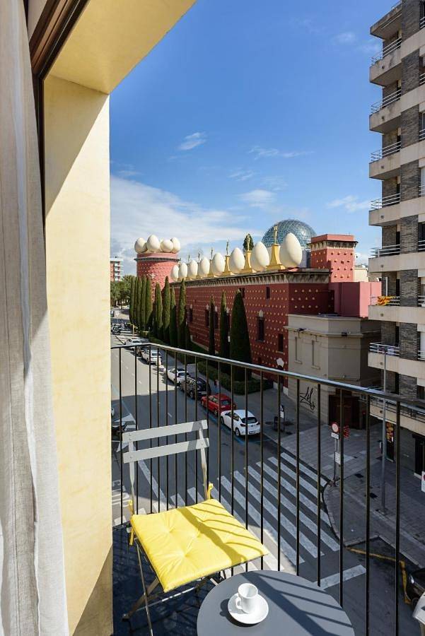 Gîte pour 4 personnes, avec balcon et vue dans Theatre Musee Dali - 4