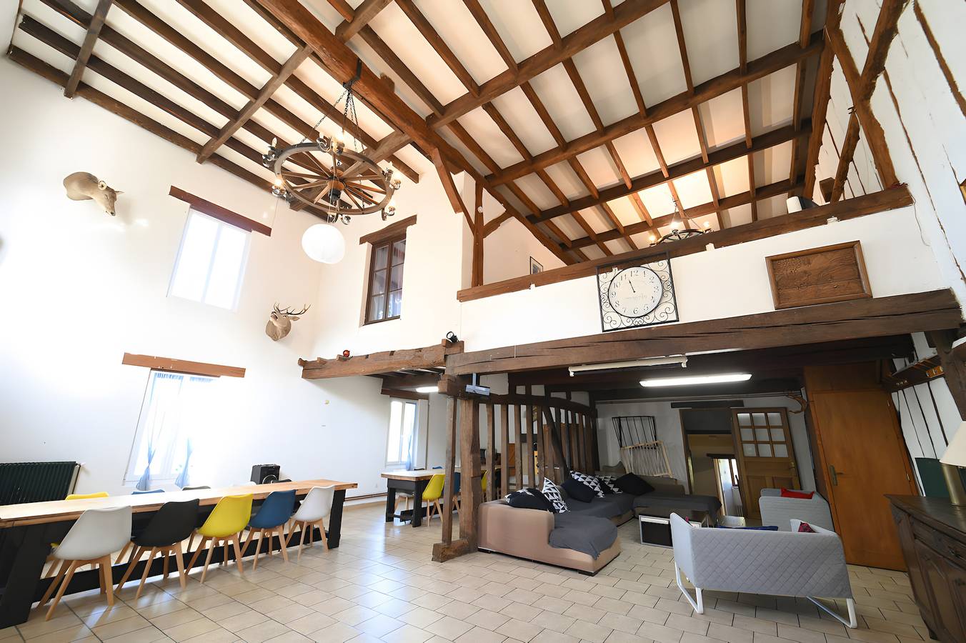 Grand gîte de 15 personnes au cœur de la forêt in Signy-l'Abbaye, Ardennes