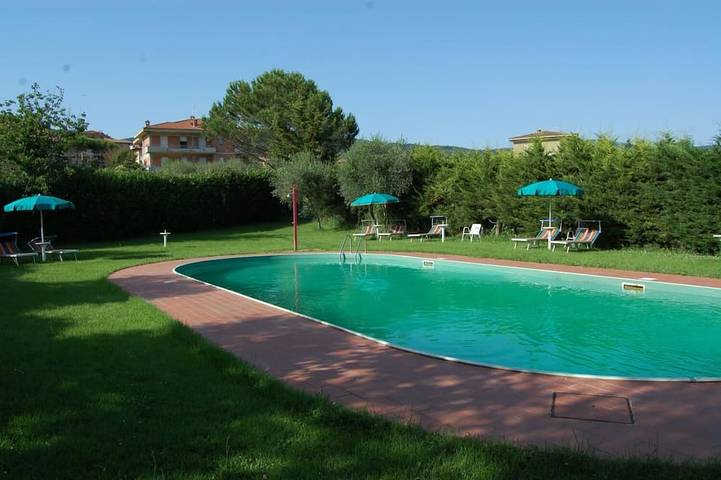 Apartamento de vacaciones para 6 personas, con piscina y jardín, Se admiten mascotas - 1