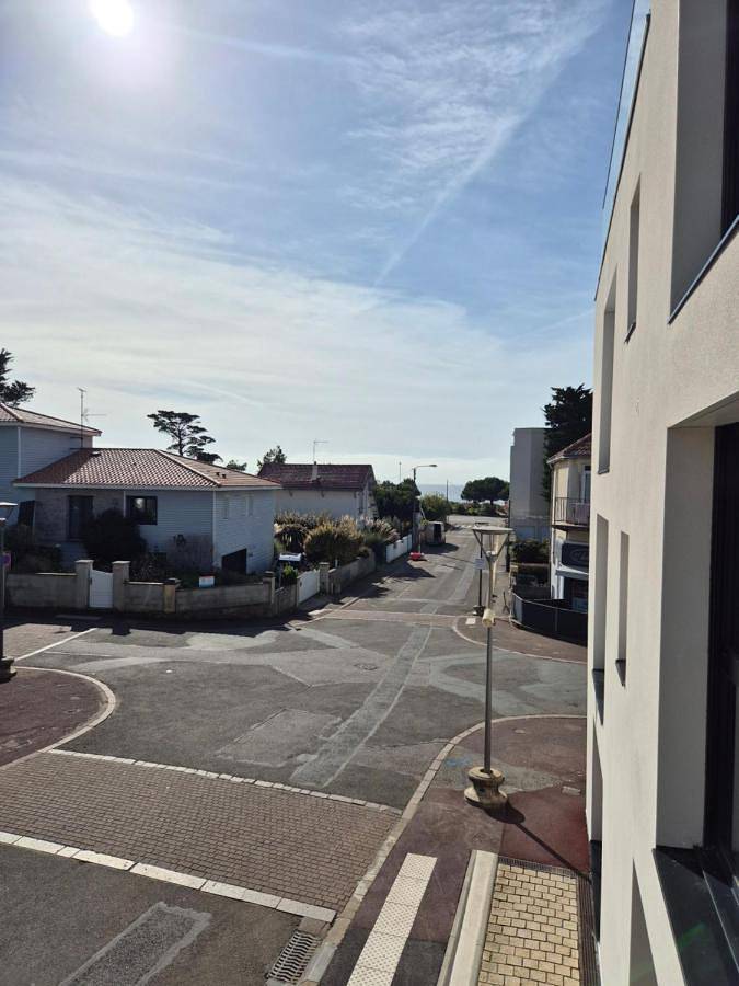 Gîte pour 6 personnes, avec balcon et vue dans Plage des Rochelets - 2