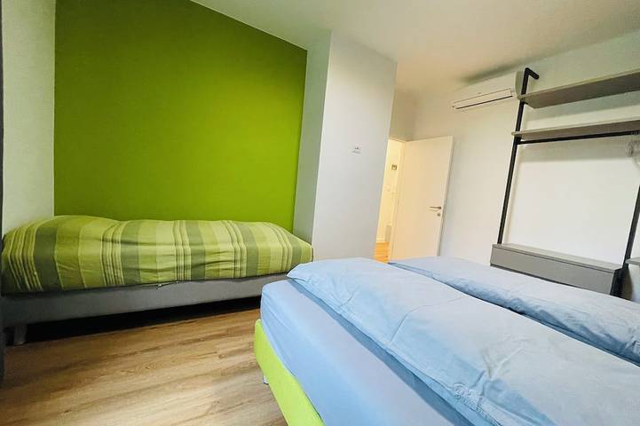 Appartamento intero, Green view … greenery in the city in Europa-Novacella, Bolzano