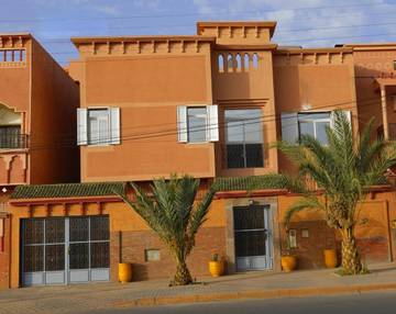 Gîte pour 2 personnes, avec piscine et terrasse, animaux acceptés à Ouarzazate