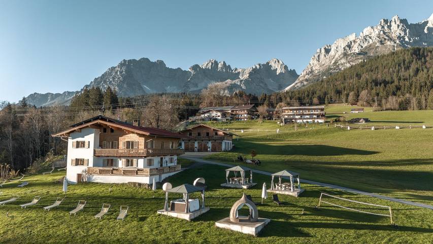 Ferienwohnung für 6 Personen, mit Garten und Whirlpool sowie Balkon, kinderfreundlich in Going am Wilden Kaiser