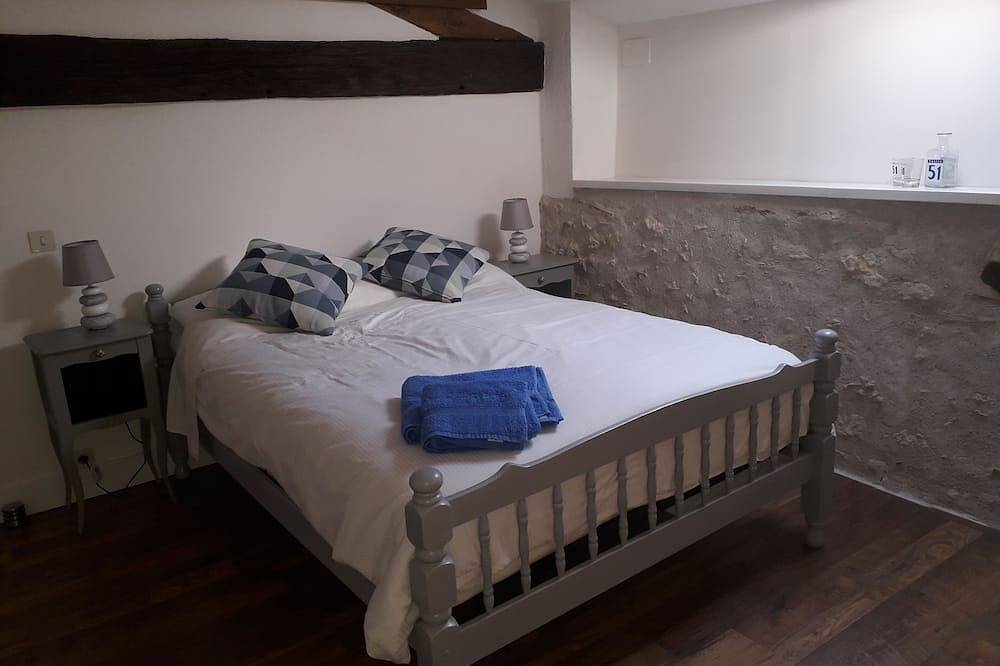 Das Drouant, ein Ferienhaus mit 3 Schlafzimmern in einer ehemaligen Scheune mit großem Gemeinschaftspool in Dolmayrac, Villeneuve-sur-Lot und Umgebung