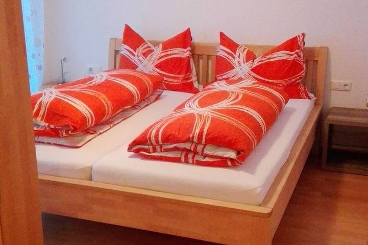 Ferienwohnung für 6 Personen, mit Balkon und Garten in Schnepfau - 3