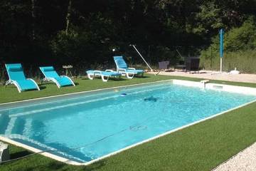 Cottage pour 4 personnes, avec jardin et terrasse à Brignoles