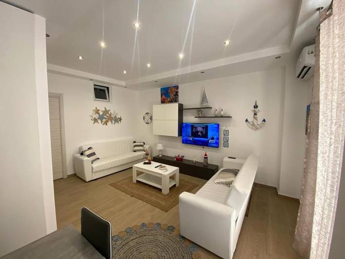 Casa vacanza per 6 persone, con panorama in Ustica