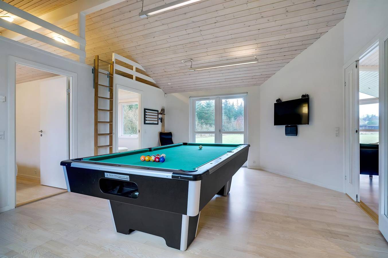 Amazing home in Saltum w/ Sauna, Wifi and 4 Bedrooms in Saltum, Jammerbugt