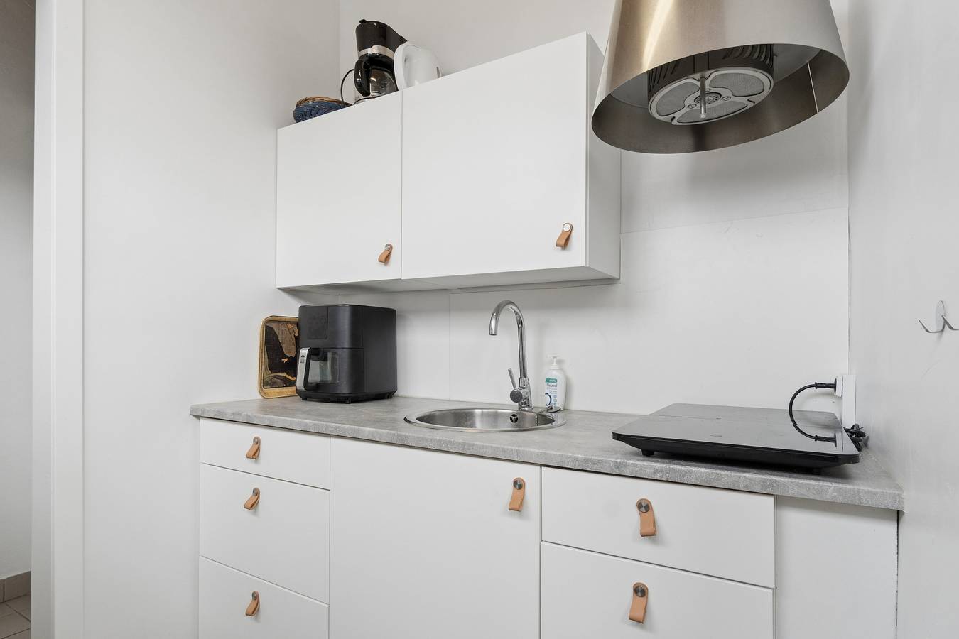 Geheel appartement, Dicht bij zee: lichte woning in Arnager in Rønne, Bornholm