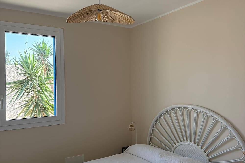 Elegant beachfront villa in southern Sicily in Playa Carratois, Portopalo di Capo Passero