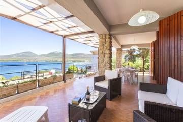 Villa for 6 People in Maristella, Alghero, Photo 1