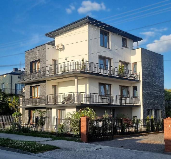 Apartament wakacyjny dla 2 osób, z Balkon i Taras oraz Ogród i Widok w Busko-Zdrój