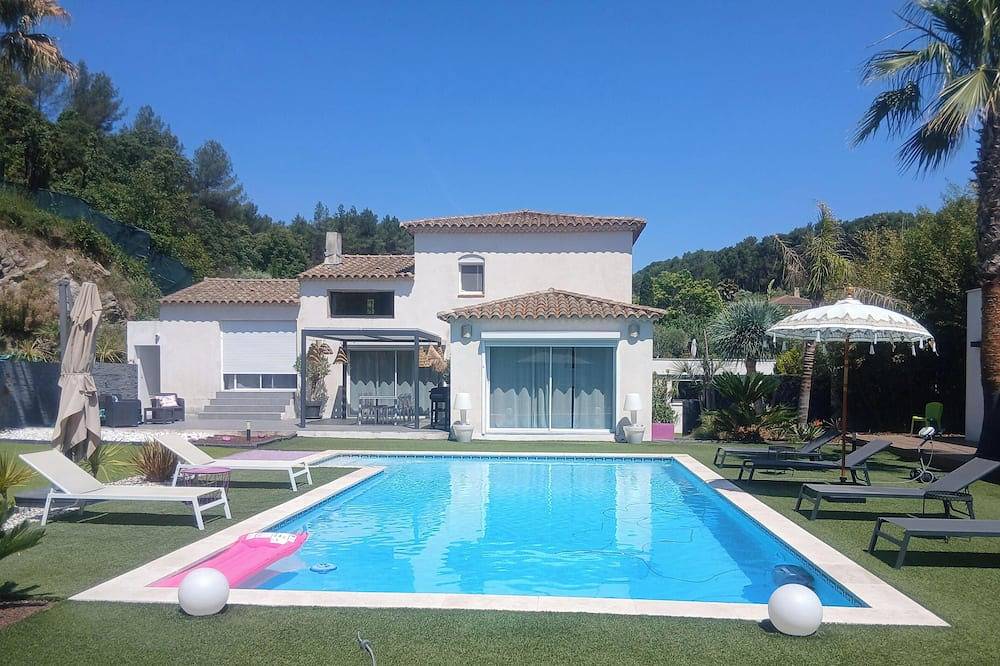 Beautiful, peaceful villa close to all amenities in Marseille, Marseille region