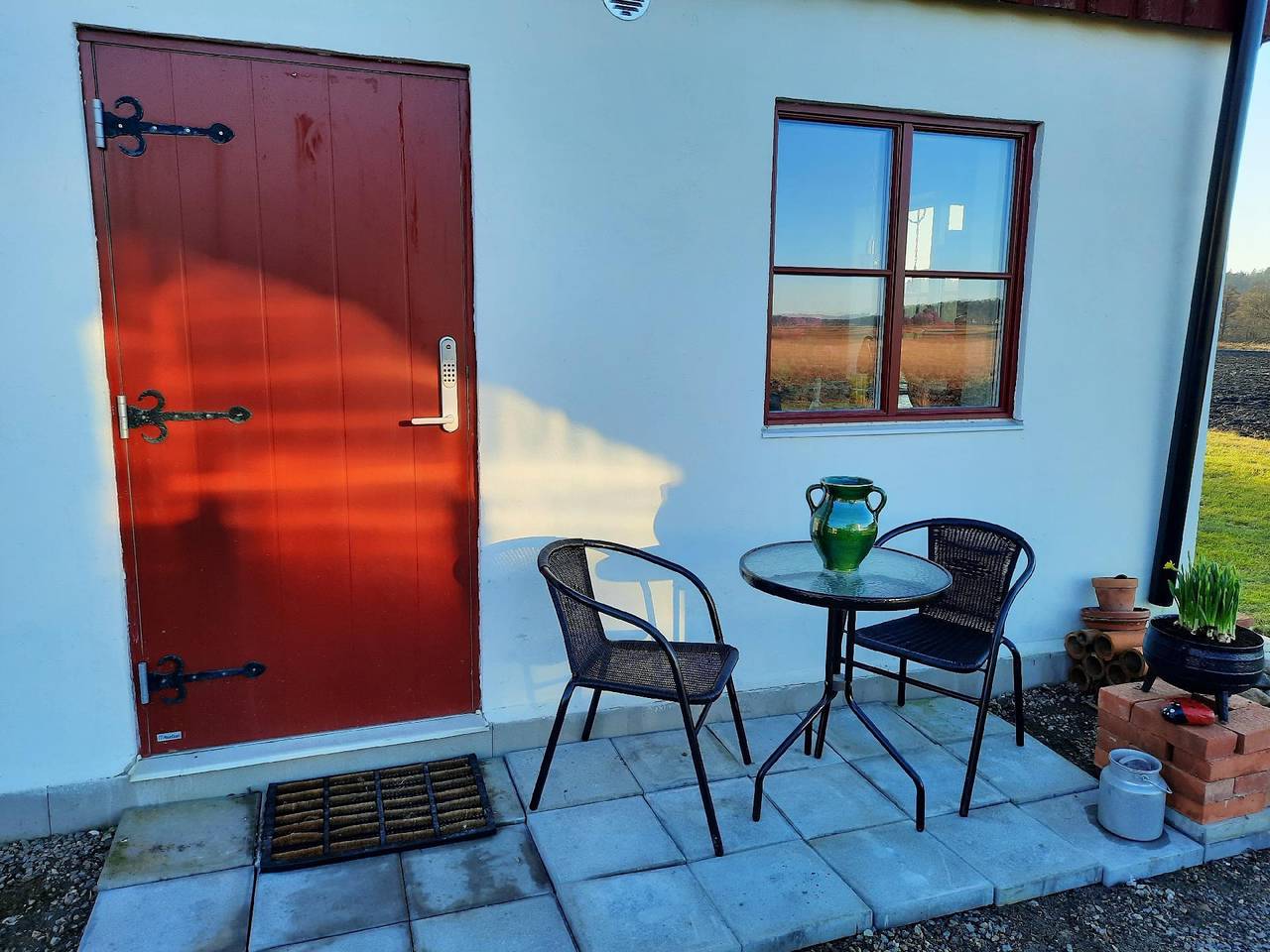 Ganze Ferienwohnung, Bauernhaus-Wohnung bei Göta Älv in der Nähe von Göteborg in Ale, Västergötland