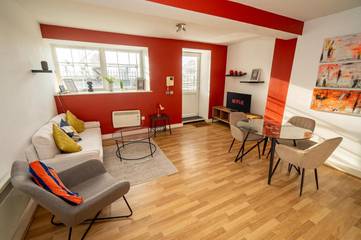 Gîte pour 4 personnes, avec terrasse, animaux acceptés à Swansea