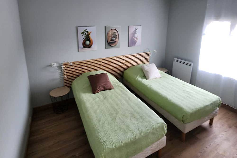Appartement entier, Appart indépendant *** de 68 m², grande terrasse, parking, entouré de montagnes. in Castillon-de-Larboust, Pyrénées