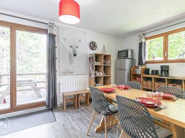 Chalet pour 6 personnes, avec balcon dans Valfréjus