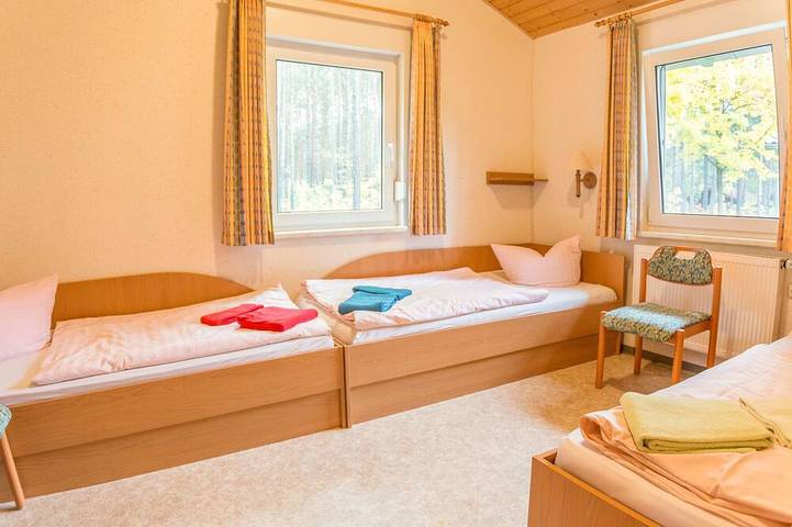 Ferienwohnung für 5 Personen, mit Terrasse in Großkoschen - 2