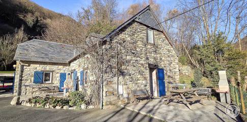 Gîte de charme avec parking, terrasse et jardin - près de la plage et de la rivière