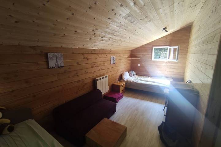 Gîte pour 4 personnes, avec jardin, animaux acceptés à Saint-Rémy-sur-Durolle - 2
