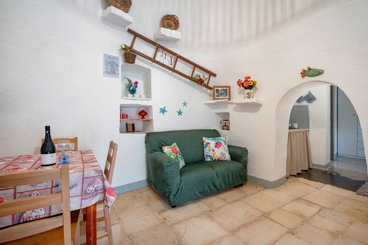 Trullo für 4 Personen, mit Garten, kinderfreundlich in Italien - 2