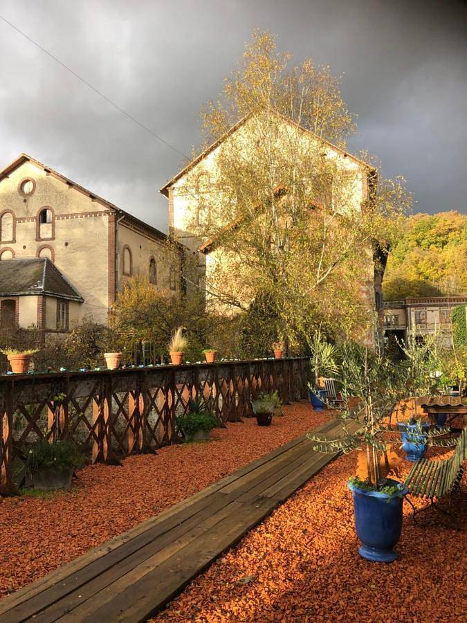 Maison d’hôte pour 6 personnes, avec terrasse et vue à La Celle-sous-Gouzon