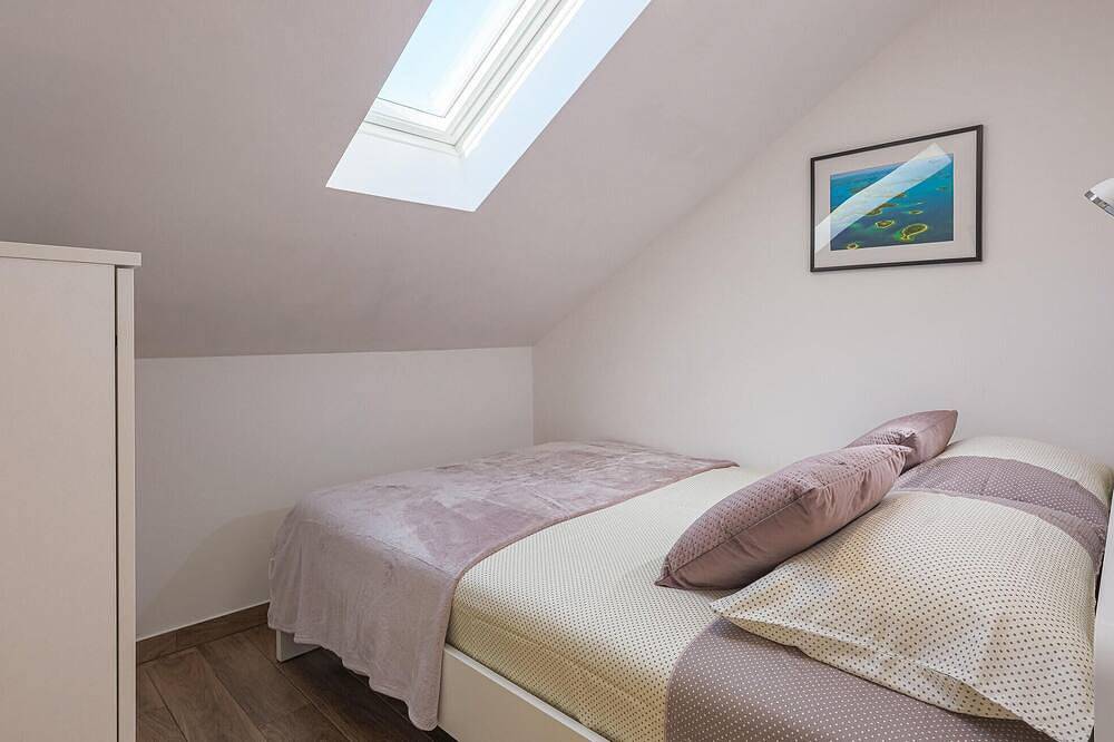 Tolles Haus in Peroj mit Wlan in Peroj, Südküste Istrien