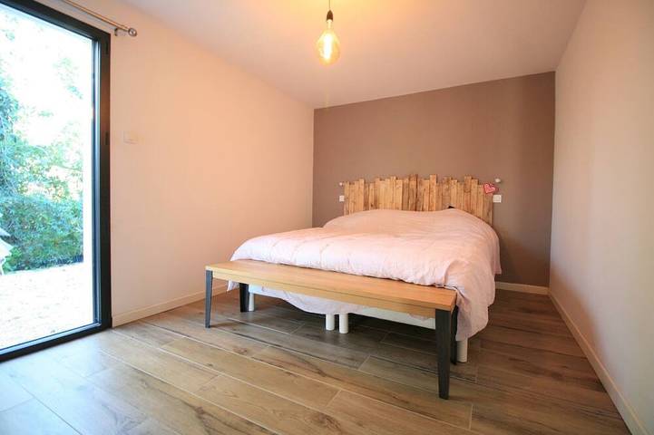 Location de vacances pour 6 personnes, avec terrasse et jardin, animaux acceptés à Serviers-et-Labaume - 2