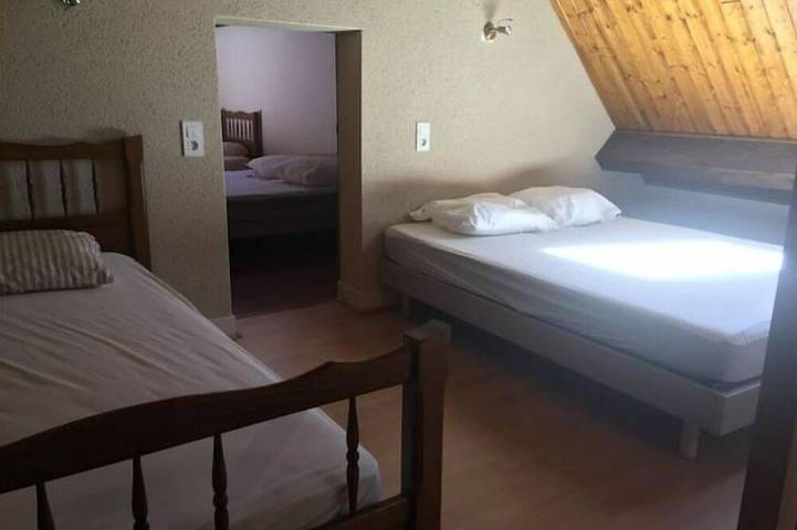 Location de vacances pour 6 personnes, avec jardin à Saint-Paul-de-Salers - 3