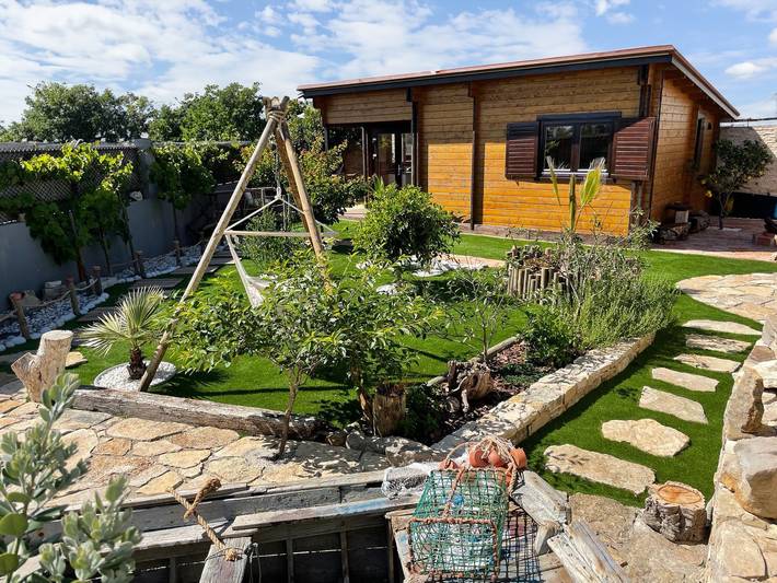 Blockhütte für 4 Personen, mit Balkon und Garten - 1