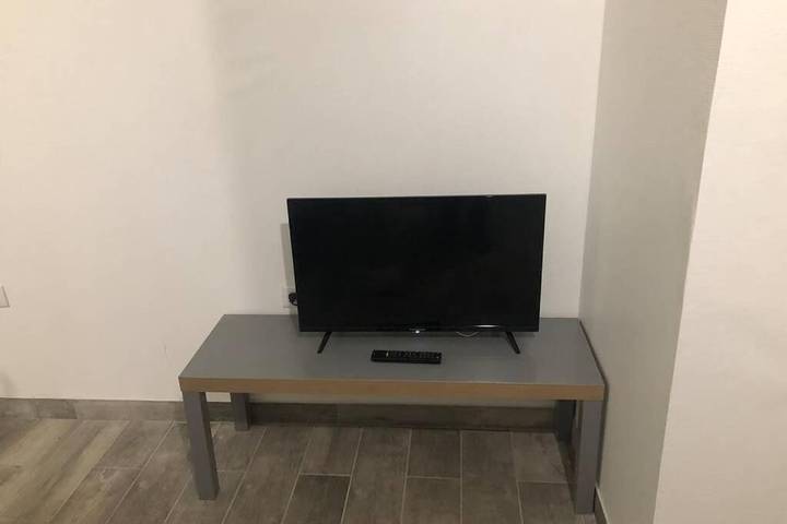 Gîte pour 3 personnes à La Ferté-Saint-Aubin - 4