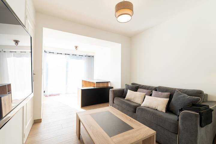 Gîte pour 4 personnes, avec terrasse et jardin, adapté aux familles à Mougins - 2