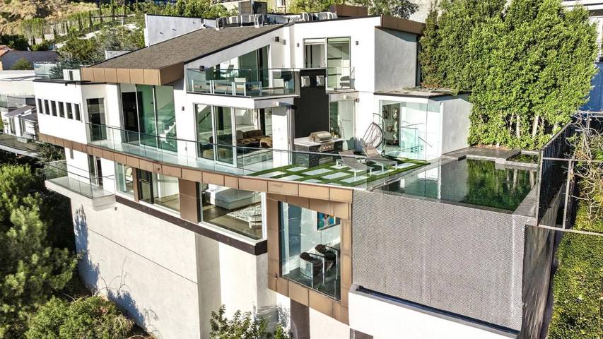 Willa dla 13 osób, z basen i ogród oraz jacuzzi w Los Angeles